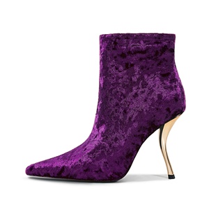 Botines de tacón alto de metal sexys para mujer con punta puntiaguda, botas de invierno de terciopelo estilo western para mujer. - Product Image 1