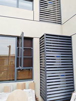 Cache-climatiseur en aluminium sur mesure pour unité de condenseur de pompe à chaleur, conception à ailettes pour un flux d'air optimal, revêtement en poudre antirouille