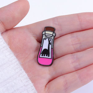 ポーションエナメルピンカスタムパープルラマポーションブローチラペルバッジ楽しい漫画映画ジュエリーギフトキッズフレンズ - Product Image 2