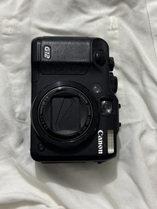 กล้องถ่ายรูป Canon Power-Shot G12 10MP ซูมออปติคอล 5 เท่า สภาพดี มือสอง - Product Image 1