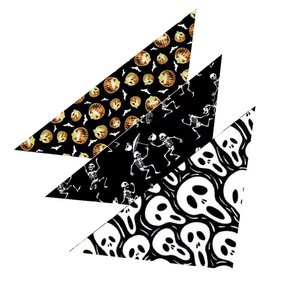Bufanda Triangular para Mascotas Yisi, Estilo Halloween, Calentador de Cuello Suave para Perros y Gatos - Product Image 1