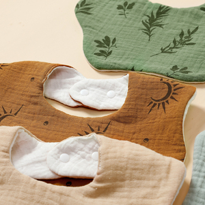 Babero de Bebé de una Pieza de 24x25cm, 6 Capas de Muselina de Algodón, Suave y Absorbente, Diseño de Bandana con Forma de Pétalo y Patrón de Plantas - Product Image 5