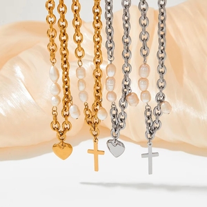Nuova Collana Trendy con Catena Cubana in Acciaio Inox, Ciondolo a Croce, Placcatura in Oro 18k PVD, Perla e Cuore per Donne - Product Image 1
