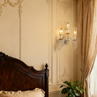 Appliques murales en cristal modernes, luminaires muraux intérieurs de luxe en or pour chambre à coucher, salle de bain, chevet, couloir, escalier