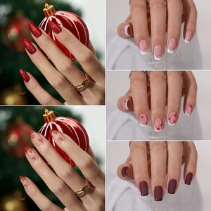 BTArtbox - Juego de Uñas Postizas de Gel Suave Hechas a Mano de Alta Calidad con Pegamento, Uñas Postizas de Lujo Cortas para Navidad - Product Image 4