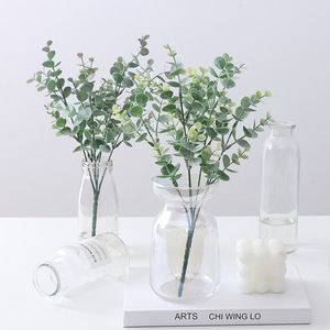 Planta Artificial de Eucalipto Ruilisi, Plástico Verde, Decoración de Interiores para el Hogar, Accesorios para Bodas - Product Image 1