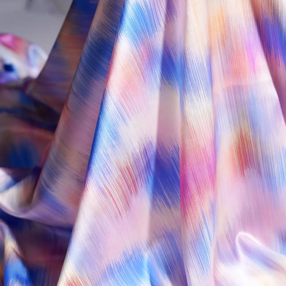Tessuti di seta all'ingrosso di lusso personalizzati 22momme tessuto di seta stampato per biancheria da letto Costume tessili per la casa produttore di tessuti di seta