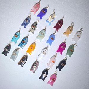 Batu alam <span class=keywords><strong>jade</strong></span> mini mata ikan liontin hewan mata harimau kristal merah muda hijau aventurine opal pesona untuk diy kalung gelang - Product Image 2