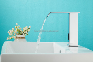 Chất lượng cao Chrome bạc màu không cảm ứng Vòi cảm biến cảm ứng <span class=keywords><strong>tap</strong></span> vòi nước tự động - Product Image 4