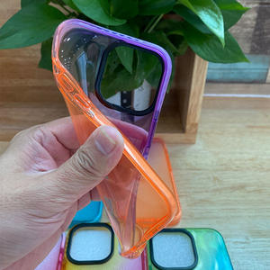 Étui en TPU dégradé résistant à l'usure pour <span class=keywords><strong>iPhone</strong></span> 13 <span class=keywords><strong>Mini</strong></span> avec bord en TPE et fonction d'absorption des chocs par airbag pour un transport facile de poche - Product Image 2