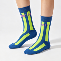 Chaussettes mi-mollet bleues personnalisées, rayures jaunes fluorescentes, lettres violettes en jacquard, chaussettes lumineuses