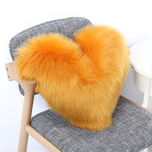 Alta calidad <span class=keywords><strong>amor</strong></span> corazón Pelo Largo esponjosa lana Imitación Piel tiro funda <span class=keywords><strong>de</strong></span> almohada funda <span class=keywords><strong>de</strong></span> cojín - Product Image 4