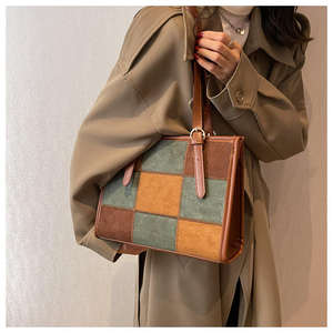 Fashionable leather women's handbag, classic checkered large capacity PU single shoulder <b>crossbody</b> <b>bag</b> - Product Image 2