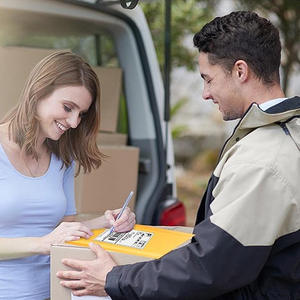 Sobres de Papel Kraft Grueso FOSKA de Múltiples Tamaños, con Fuerte Adhesión y Acolchado de Burbujas para Mantener los Paquetes Seguros en Color Amarillo - Product Image 5