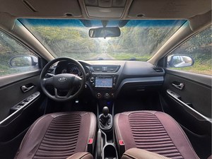 Voitures d'occasion pas chères, Kia K2 berline 2015, 1.4L, conduite à gauche, boîte automatique, essence, sièges en cuir, caméra arrière, pneus R18, Kia K2 2015 - Product Image 6
