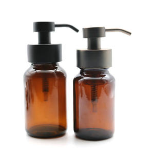 150ml 200ml 250ml Ambre <span class=keywords><strong>Verre</strong></span> <span class=keywords><strong>Mousseur</strong></span> et Lotion Bouteilles Noir Mat En Métal Pompe et Personnalisé Sur Mesure étiquettes - Product Image 2