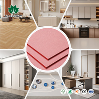 Panneaux MDF/HDF ignifuges 18 mm, feuilles FR-MDF à âme rouge résistantes au feu pour systèmes muraux, plafonds et cloisons d'hôtels et centres commerciaux