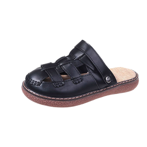 Fabricant de mules orthopédiques en cuir noir tressé personnalisées Xinzirain, sandales confortables d'été - Product Image 1