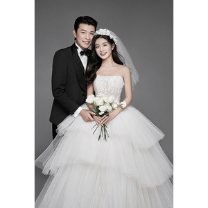 Strapless Ball Gown Wedding Dress White Tulle Empire Waistline With Veil For Bride - Product Image 2