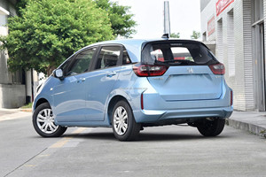 2023 Dongfeng Hondas Fit 1.5l Cvt Trend Enjoyment Edition Popular 5-door 5-seater Hatchback Automatic Gearbox Cars Hondas Fit 2 - Product Image 6