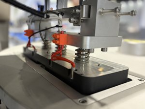 Machine d'emballage sous atmosphère modifiée de type boîte rotative <span class=keywords><strong>GYS</strong></span>-1100 peut emballer des gâteaux de lune, des pâtisseries au jaune d'œuf et d'autres produits - Product Image 4