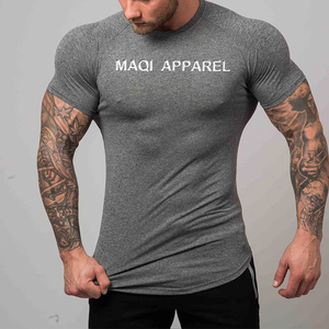 <span class=keywords><strong>T</strong></span>-shirt de sport technique noir pour homme, personnalisé avec logo, vente en gros, é<span class=keywords><strong>t</strong></span>é, coupe oversize, séchage rapide, doux, pour activités de plein air, collection 2026 - Product Image 1