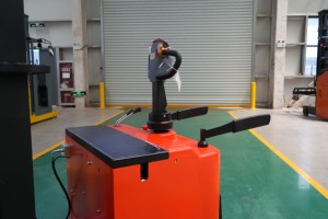 Apilador de Palés de Alta Calidad de 1.5 Toneladas para Almacén, con Cámara Opcional - Product Image 4