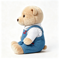 Ours en peluche beige doux de haute qualité avec salopette en jean bleu et chemise intérieure blanche – Adorable jouet en peluche ours
