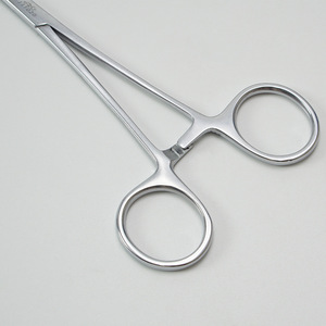 Pinces hémostatiques en acier inoxydable à tête droite et incurvée pour usage chirurgical vétérinaire canin réutilisable - Product Image 3