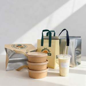 Custom Logo Disposable Thermal <b>Bags</b> Waterproof Aluminum Foil Non-Woven <b>Insulated</b> Cooler <b>Bag</b> for Hot Cold Food Takeaway Delivery - Product Image 1