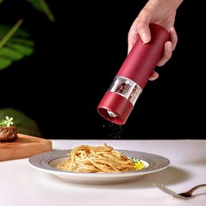 Molinillo <span class=keywords><strong>de</strong></span> pimienta eléctrico para el hogar, picadora <span class=keywords><strong>de</strong></span> sal y pimienta negra recargable por USB <span class=keywords><strong>de</strong></span> acero inoxidable, trituradora automática <span class=keywords><strong>de</strong></span> especias - Product Image 2