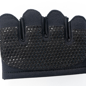 Mujeres Hombres Cross Fitness Training WODS Guantes de levantamiento de pesas Acolchado de silicona Antideslizante Culturismo Powerlifting Guantes de gimnasio - Product Image 6