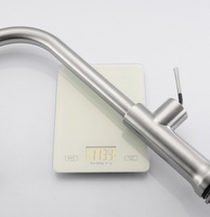 Robinet de cuisine moderne en acier inoxydable 304 brossé sur mesure avec douchette extractible, à poser sur comptoir, avec cartouche céramique
