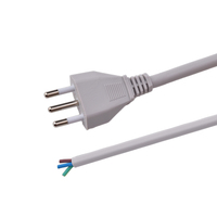 Prise italienne 10A 250V VDE H03VV-F/H05VV/H05RN Cordon d'alimentation à 3 conducteurs avec prise pour usage domestique et industriel