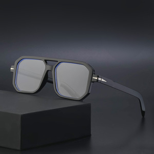 Gafas de Sol con Marco Cuadrado ZS-DB1106, Lentes de PC con Protección UV400, Unisex, Estilo Instagram, Modernas, Transmisión de Clase 2 - Product Image 3