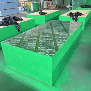 Tablero fenólico de 4x8 y 18mm/lámina de madera contrachapada con revestimiento de película de plástico PP verde para uso en construcción de madera contrachapada marina - Product Image 3