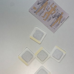 Verre infrarood kruidenpleister voor gewrichten, spierpijnverlichting, universele pleister, wondverband, lichaamsgebruik, Sanfu acupunt - Product Image 1