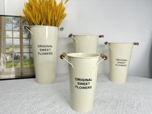 แจกันชุบสังกะสีสูงสีเหลืองกระถางดอกไม้โลหะฝรั่งเศสสำหรับตกแต่งแบบชนบทสำหรับตกแต่งโต๊ะกลาง - Product Image 3