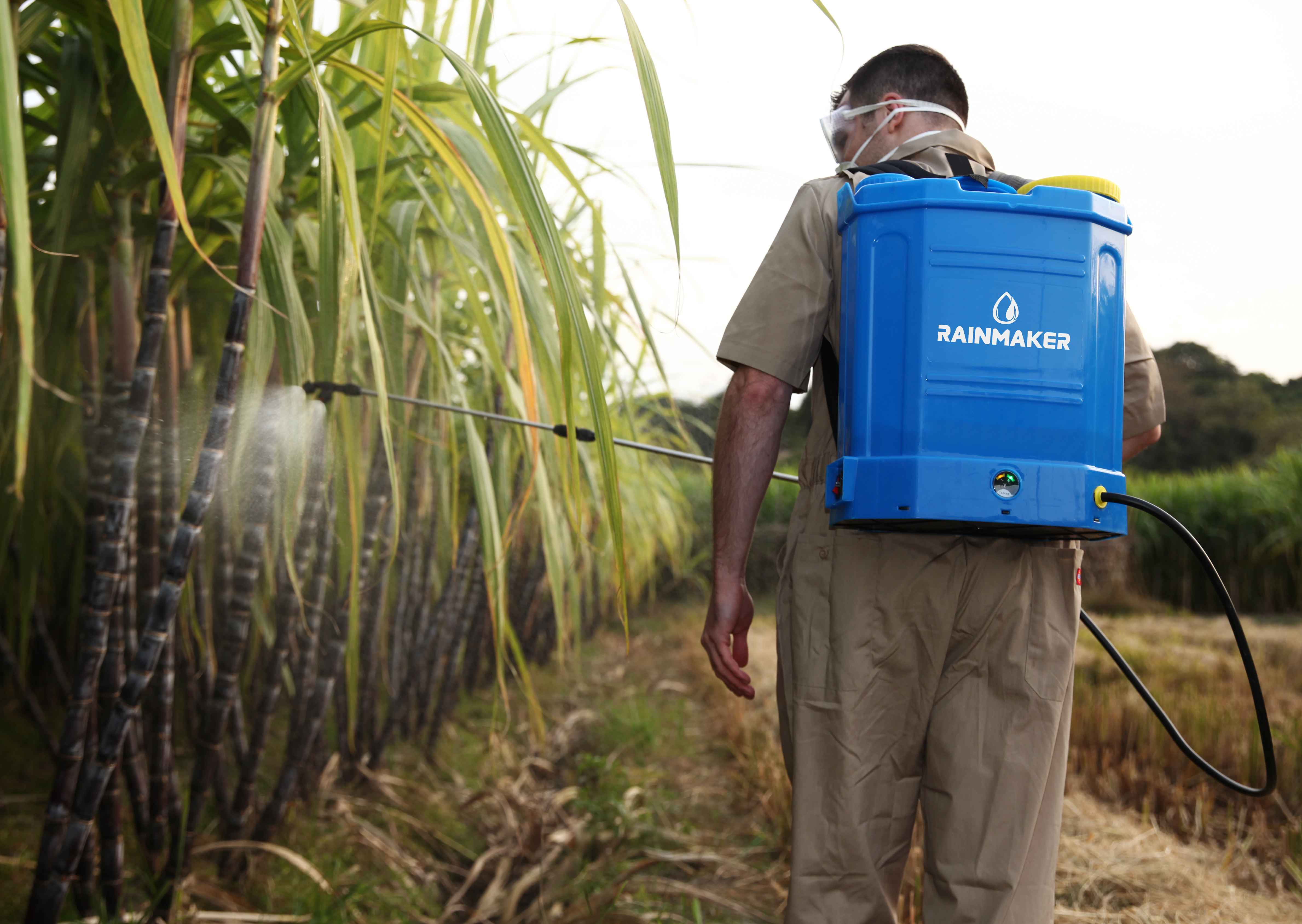 台州双肩包背负式农用电动电池喷雾器中国农药喷雾泵机厂家