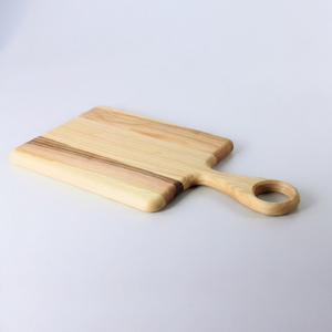 Tabla de servir grande cónica de madera de fresno con asa de lazo, grano natural, HORECA, OEM, grabado personalizado, grado alimenticio, ecológica, Vietnam - Product Image 1