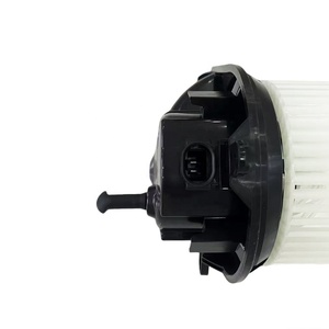 พัดลมมอเตอร์เป่า0018305808 0008352385 12V รับประกัน1ปีสำหรับรถ Mercedes-Benz Sprinter ส่วนระบบทำความเย็นเครื่องปรับอากาศ - Product Image 3