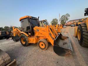 Chargeur rétrocaveuse d'occasion JCB 3CX de marque célèbre Chargeur rétrocaveuse JCB à vendre - Product Image 2