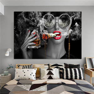 Dollars Wall Art Pictures Modern Black Smoking Girl Posters sur toile Impressions Peinture sur toile Quadro <span class=keywords><strong>D</strong></span>écoration Home Decor Art - Product Image 4