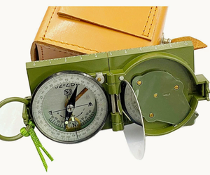 Brújula geológica multiusos DF XC Tipo 62 para aventuras al aire libre y montañismo con estuche. - Product Image 3