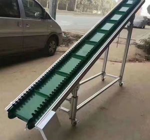 Convoyeur à tarière incliné en poudre d'aluminium réglable Ceinture durable antistatique pour clous Solution de transport complète - Product Image 5