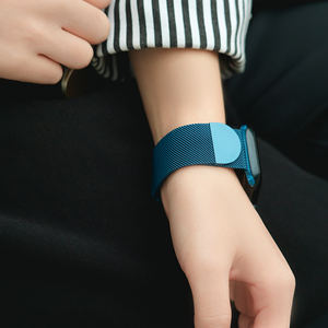 <span class=keywords><strong>Correa</strong></span> de Acero Inoxidable de Lujo CM con Cierre Magnético <span class=keywords><strong>Milanesa</strong></span> para <span class=keywords><strong>Apple</strong></span> <span class=keywords><strong>Watch</strong></span> Series 11 10 9 8 7 6 5 42mm 46mm 49mm - Product Image 3