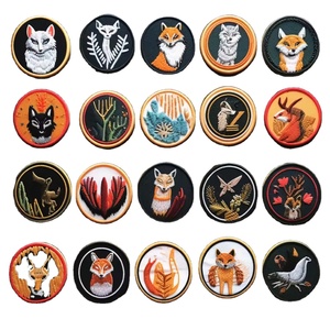 Échantillons gratuits veste en tissu personnalisée vêtements patchs brodés casquettes en tissu badges fer <span class=keywords><strong>sur</strong></span> badges de <span class=keywords><strong>broderie</strong></span> - Product Image 1