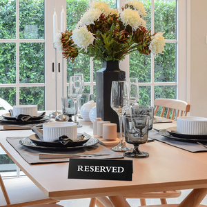 Panneaux <span class=keywords><strong>de</strong></span> table personnalisés en acrylique double face, marqueurs <span class=keywords><strong>de</strong></span> réservation <span class=keywords><strong>de</strong></span> siège pour la décoration <span class=keywords><strong>de</strong></span> mariage, <span class=keywords><strong>de</strong></span> restaurant et <span class=keywords><strong>de</strong></span> banquet - Product Image 6