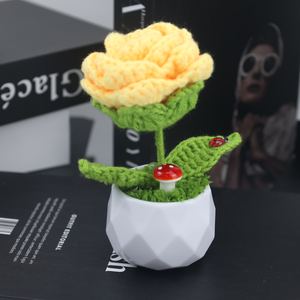 Maceta con Flor de Rosa Tejida a Crochet, Maceta Artificial de Lana, Adorno para el Hogar, Tamaño Mini, Natural, Día de San Valentín - Product Image 6