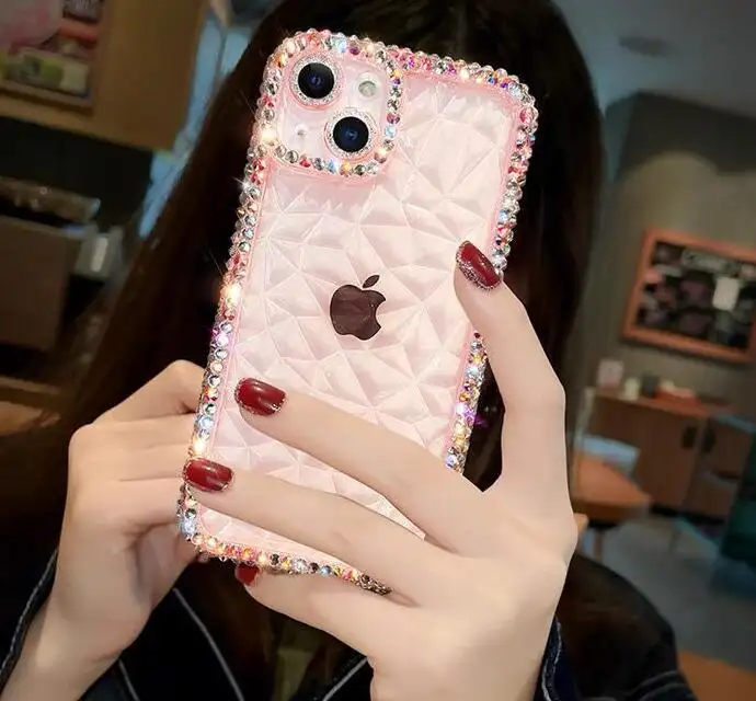 เคสนิ่มประดับพลอยส่องแสงเป็นประกายวิบวับหรูหราสำหรับ iPhone 15 14 13 12 11 PRO MAX x XS XR 7 8 PLUS เคสโทรศัพท์ติดเพชรระยิบระยับ